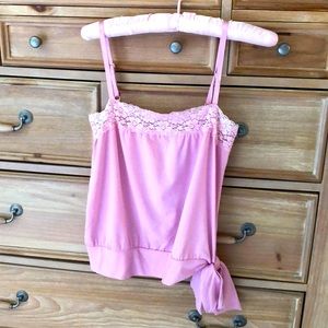 Adorable side tie pink summer top Medium